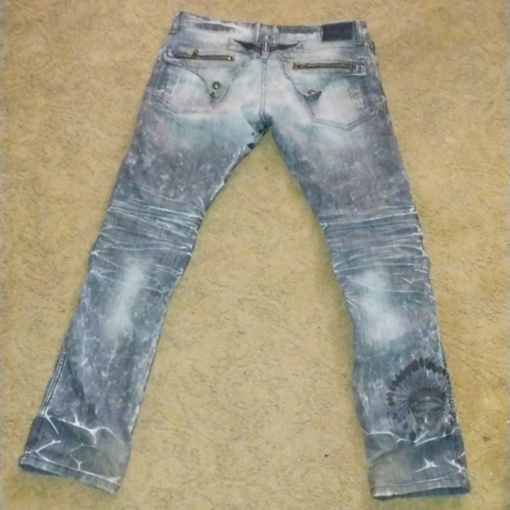 Robin's Jean - Picture 2 of 3
